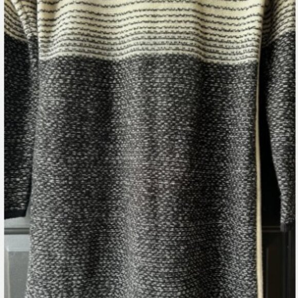 Athleta Fireside Black Ivory Merino Wool Textured Sweater Dress Women's Size Med - Picture 6 of 10